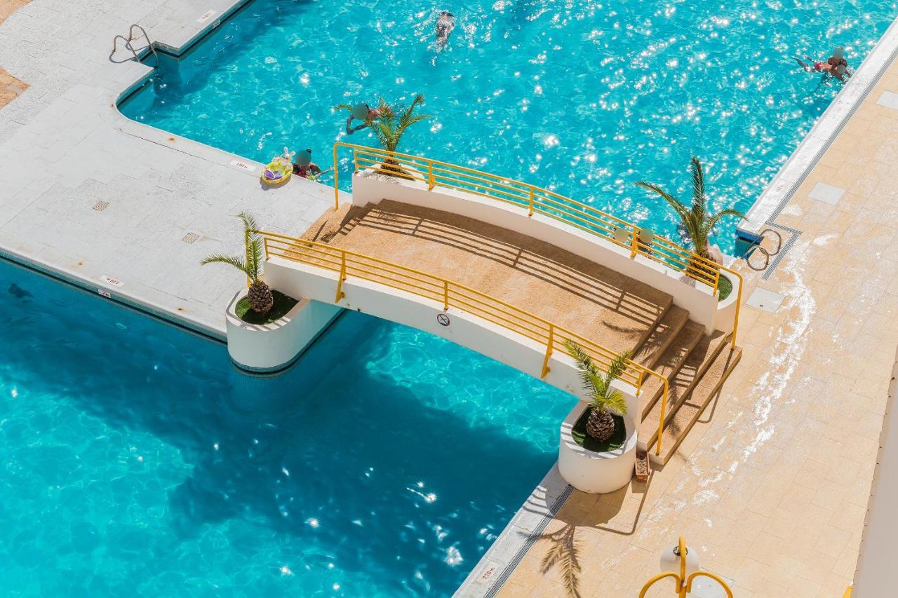 Sunny Flat W/ Balcony & Pool By Lovelystay Portimão Zewnętrze zdjęcie